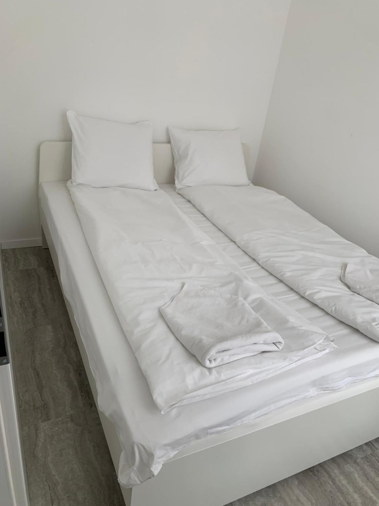 Standard Apartment Boedapest Buitenkant foto